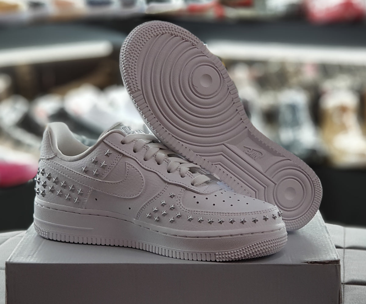 Nike Air Force 1 Low Star Studded Women’s Sneakers