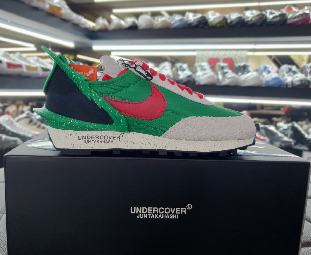 Nike Undercover x Nike Daybreak Green Red Women’s Low-Top Sneakers