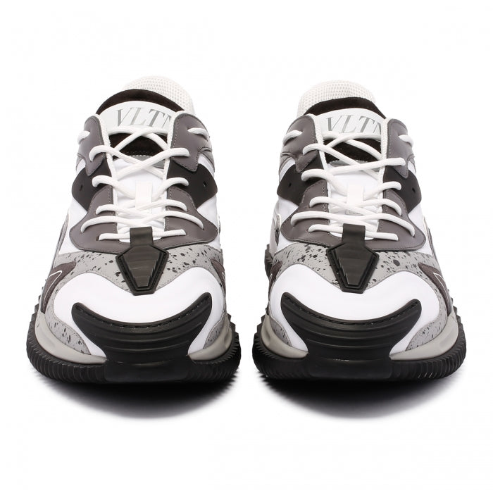 VALENTINO Men's Wade Runner Low-Top Sneakers VY0S0D95NVD
