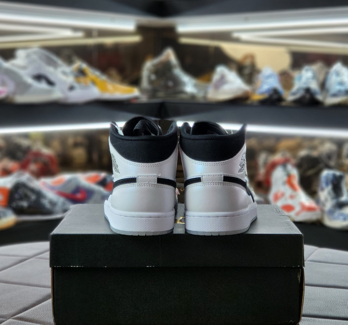 Nike Air Jordan 1 Mid Diamond High Top Sneakers White Black