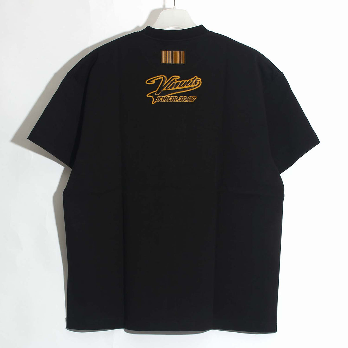 Vetements Men's VTMNTS Embroidered Logo Black T-Shirt VL12TR180B 1612
