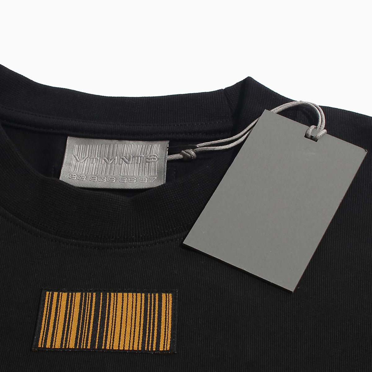 Vetements Men's VTMNTS Embroidered Logo Black T-Shirt VL12TR180B 1612