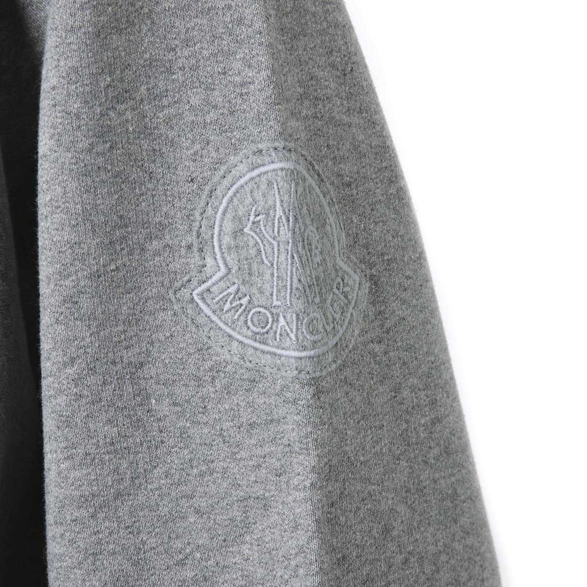 Moncler Logo Hoodie 8G00006 809KX 984