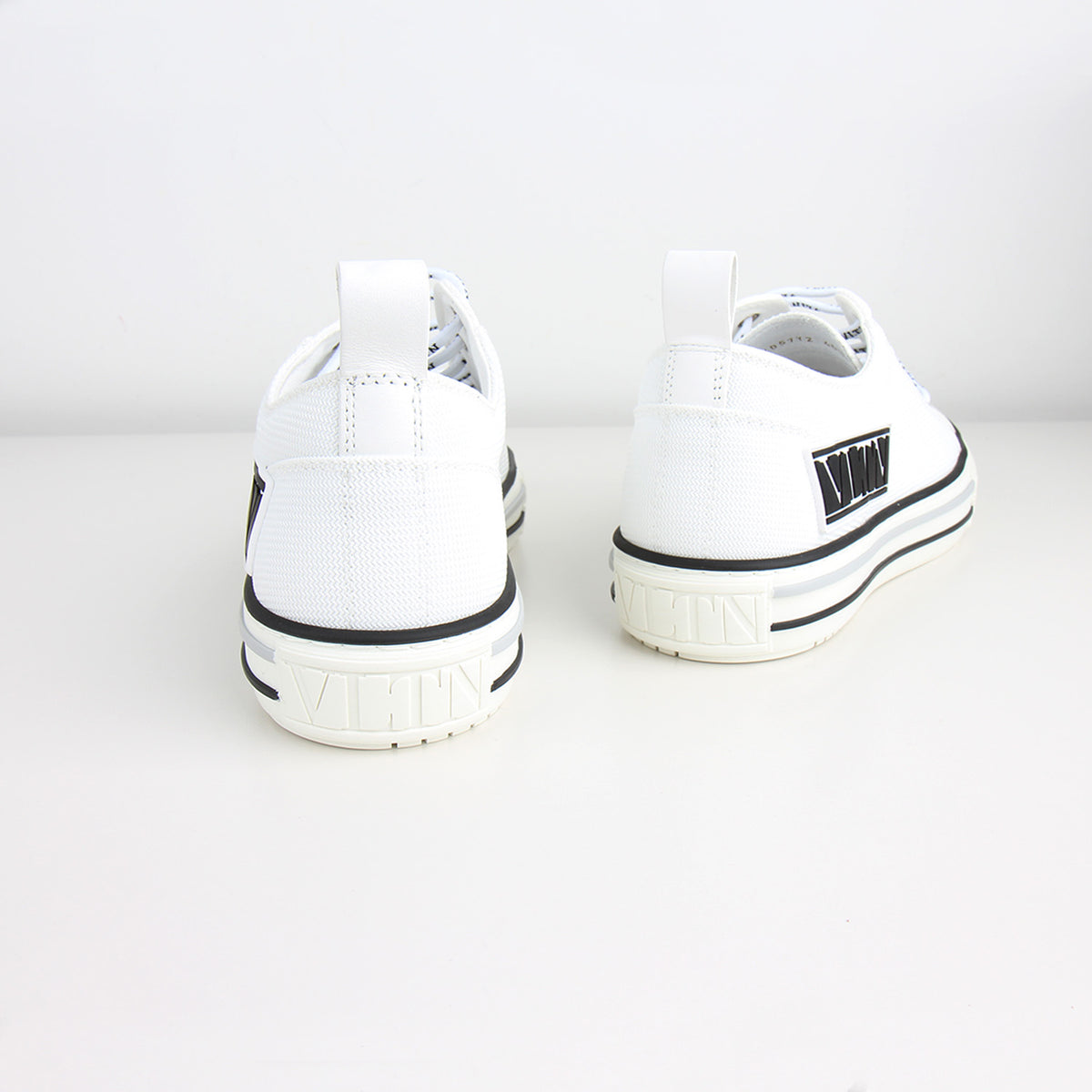 VALENTINO Giggies Men's Low Top Sneakers White Black XY2S0D57MBU