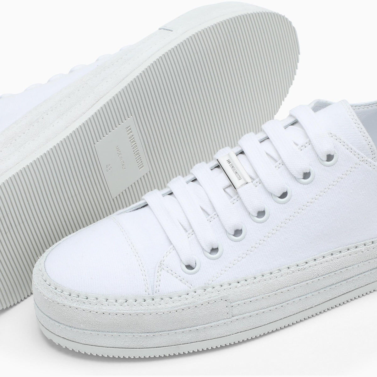 Ann Demeulemeester Men's White Denim Low Top Sneakers 2201 M N03 185 001