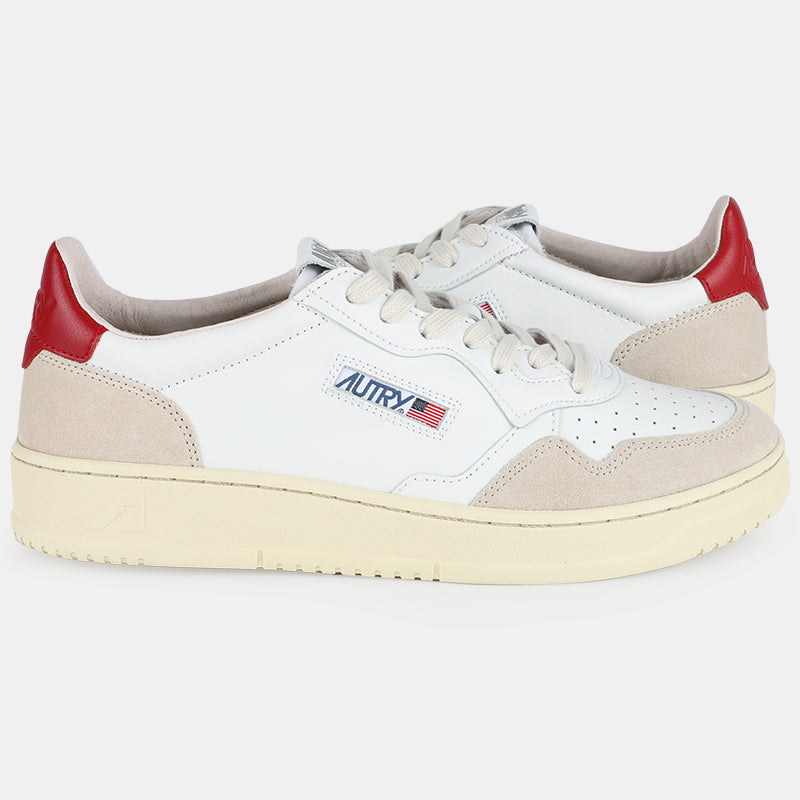 AUTRY Men’s Medalist Leather Suede Low-Top Sneakers Red Tab