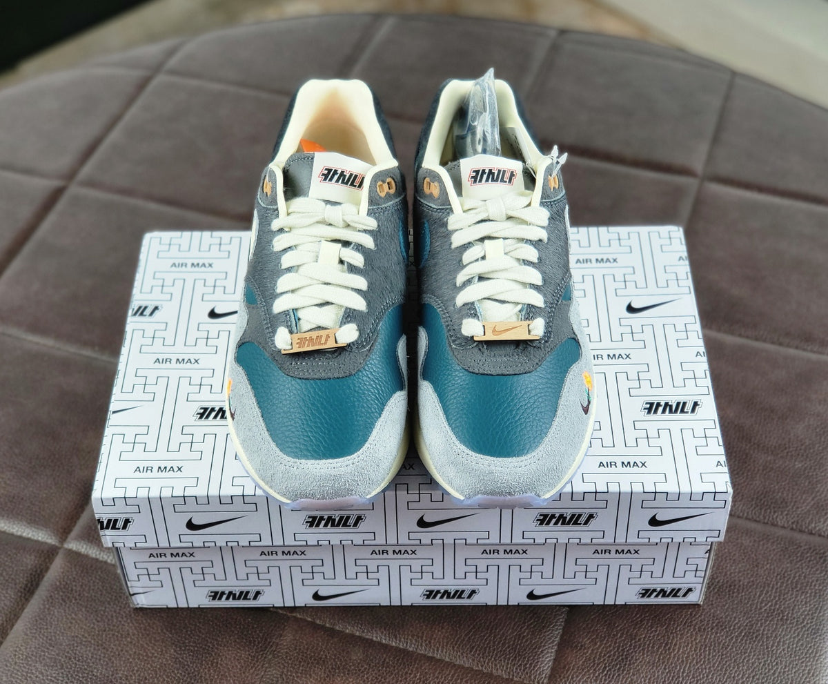 Nike Kasina x Air Max 1 Mandarin Duck Particle Grey Low-Top Sneakers