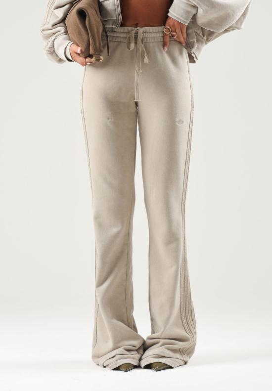 Adidas Straight Classic Pants for Women KT1915 KHAKI THREE DOM