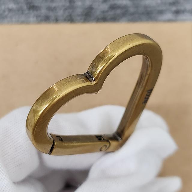 AMI Heart Logo Hook Keyring Key Holder Unisex Accessories UKR907 369 907