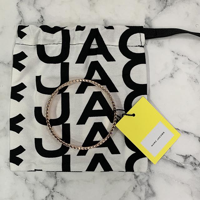Marc Jacobs Medallion Scallop Bangle Bracelet