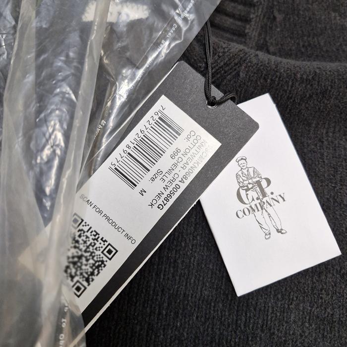 CP Company Cotton Chenille Crewneck Sweater 18CMKN068A 005687G 999