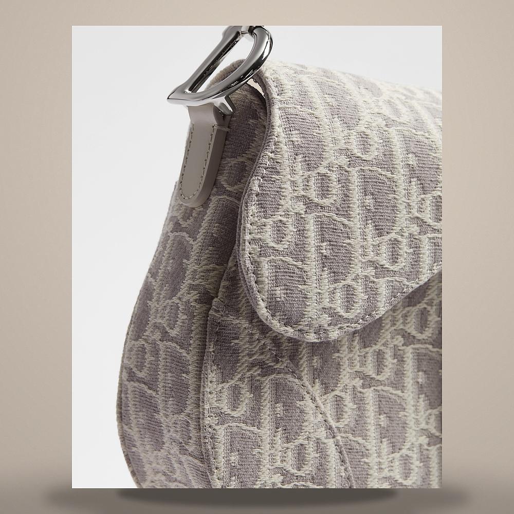 DIOR Latte Gray Oblique Jacquard Saddle Strap Bag Small Shoulder M0457PTZQ M074