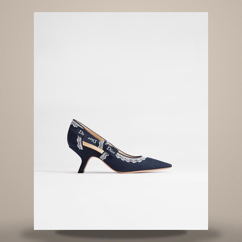 DIOR J’Adior Blue Dior Oblique Embroidered Cotton White Lace Pump KDV513OCT S32N