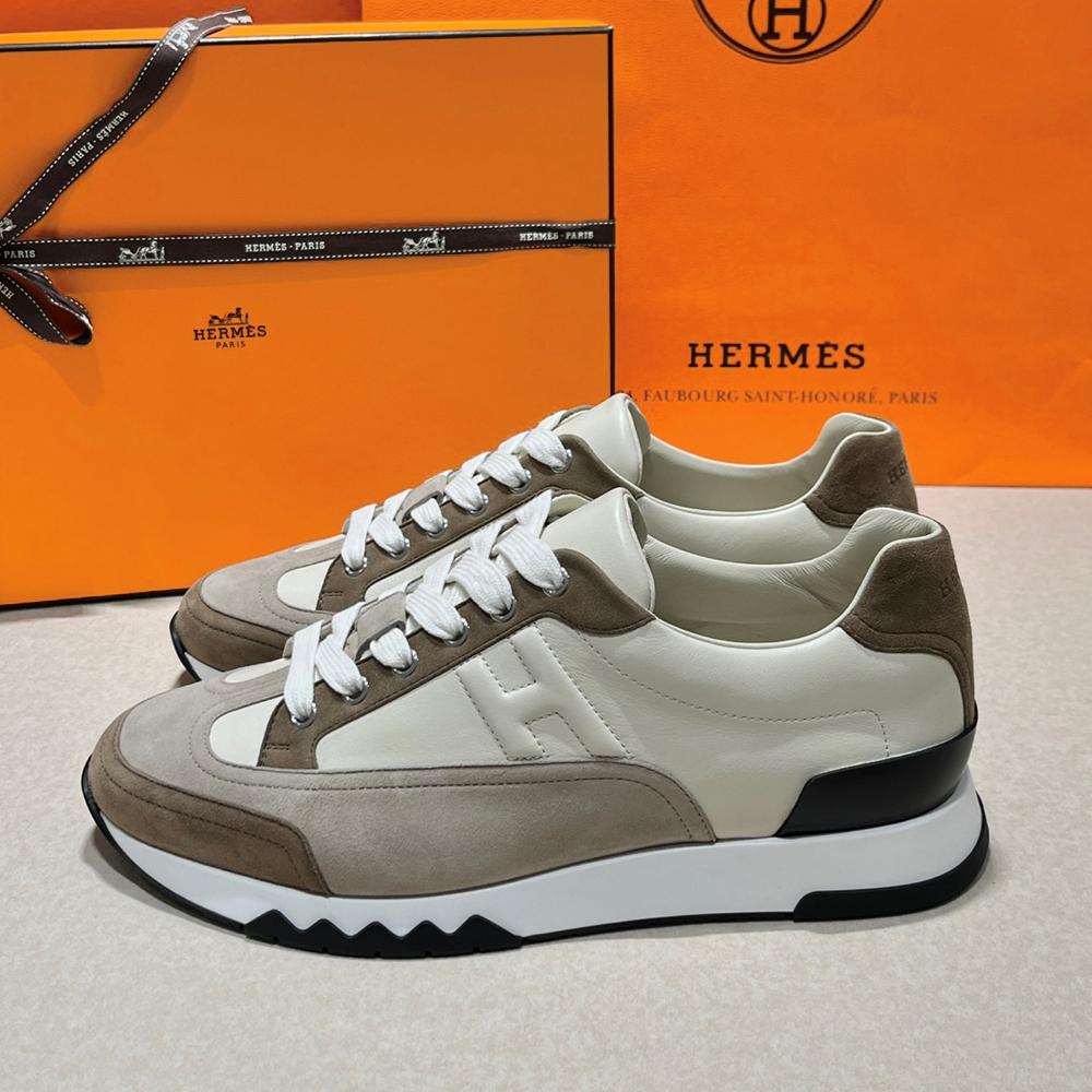 HERMES Trail Sneakers Calfskin Gray Beige Low-Top Men’s