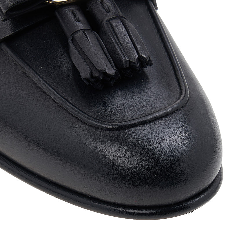 Ferragamo Black Vara Bow Tassel Women's Flat Mule Sandals 0758462 1