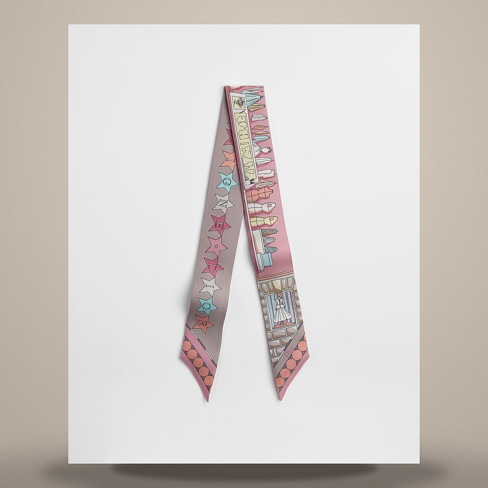 DIOR Inside Dior Avenue Mitzah Scarf Pink Multicolor Silk Twil 64TM106I6124 C400