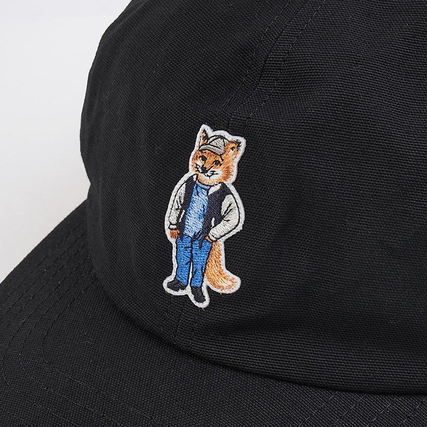 Maison Kitsune Dressed Fox Logo Cap Unisex Navy Cotton PM06101 WB0026 P199