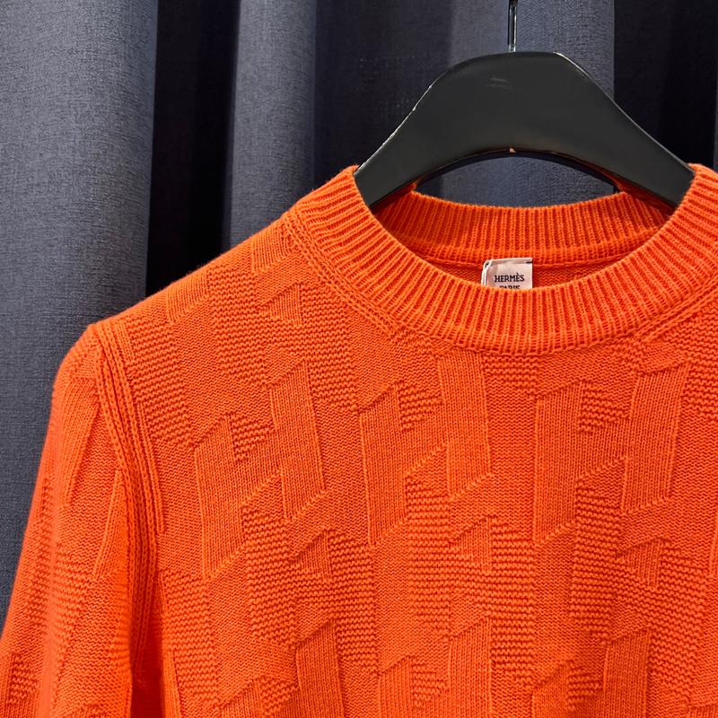 HERMES H Logo Long Sleeve Wool Crewneck Sweater Etoupe