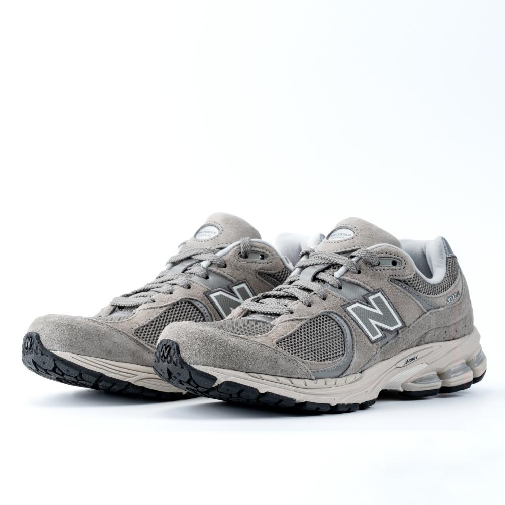 Nike Gray 2002R Low-Top Sneakers