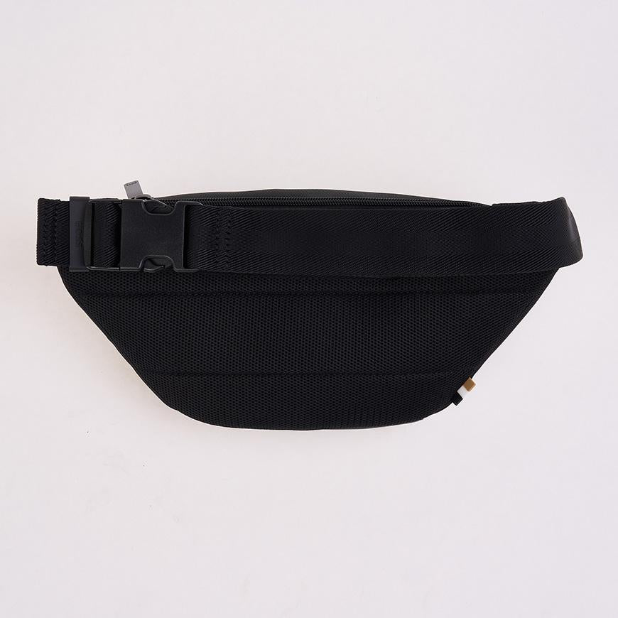 HUGO BOSS Men’s Zip Belt Bag Crossbody 50557779 001