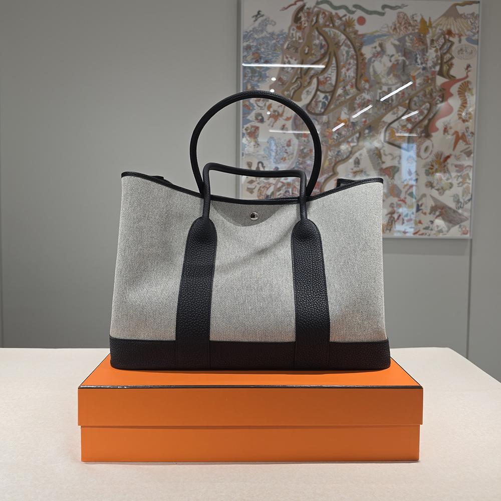 HERMES 127401484