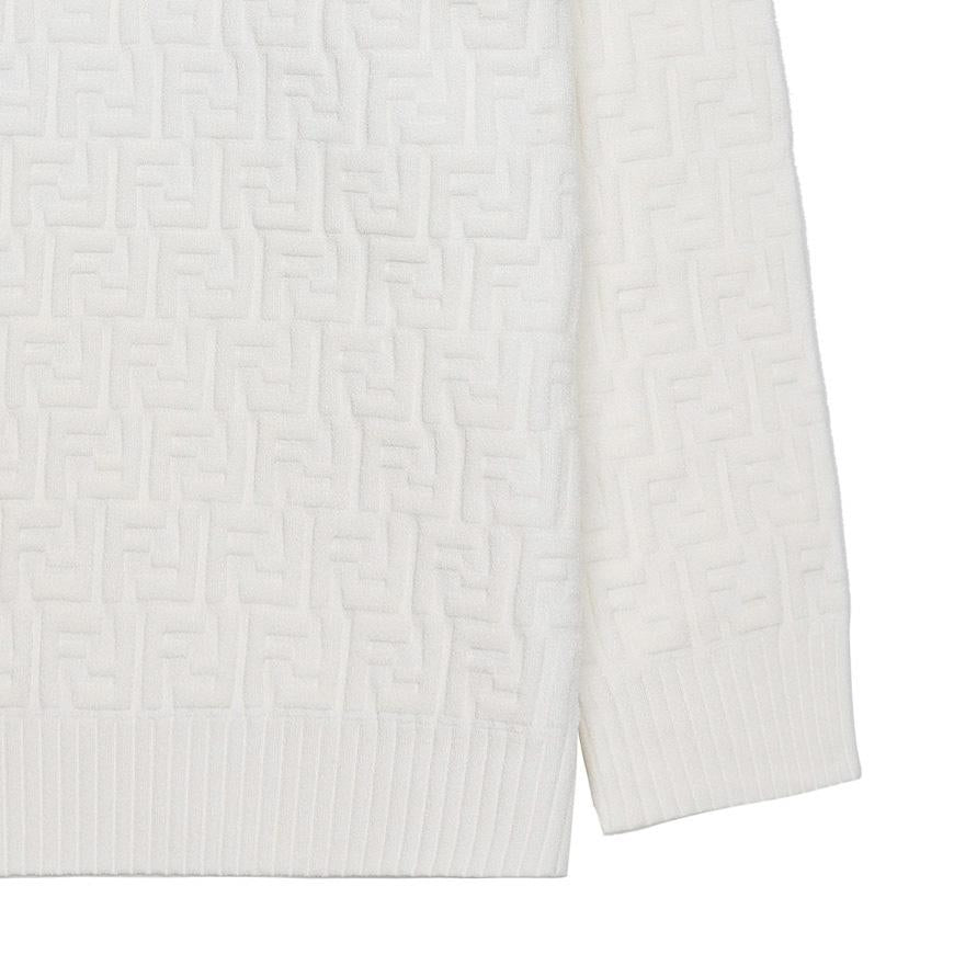 FENDI FF Logo Embossed Round Neck Knit Sweater Women’s FZX810 AJTE F0ZNM