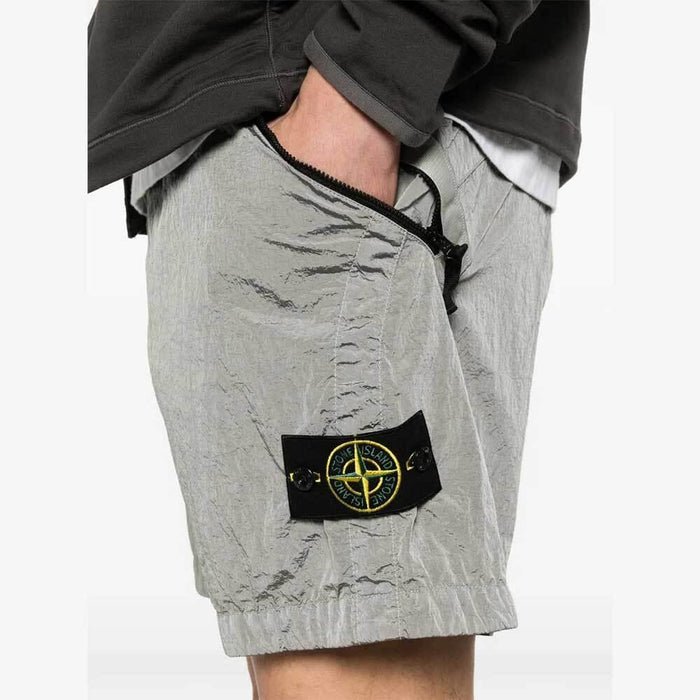 STONE ISLAND Nylon Metal Shorts Men Pearl Grey