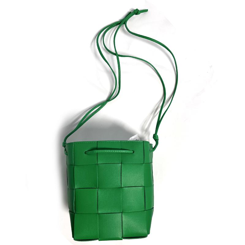 Bottega Veneta Cassette Small Bucket Shoulder Bag Leather Green
