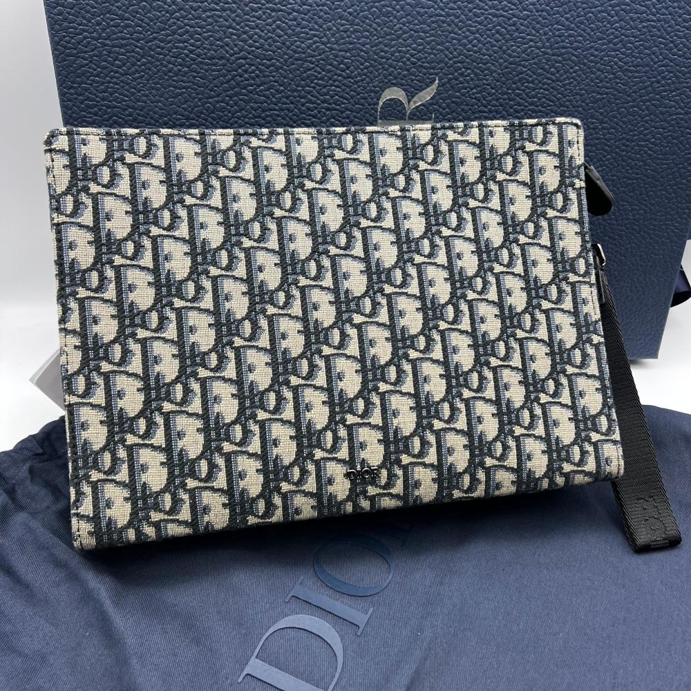 DIOR Beige Black Oblique A5 Triangle Pouch Men’s Clutch Bag 2ESCA483YKY H05E