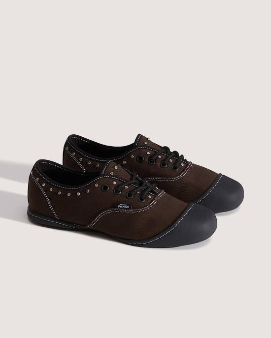 Vans Classic Low-Top Canvas Sneakers for Men VN000EDXBLK1 DOM