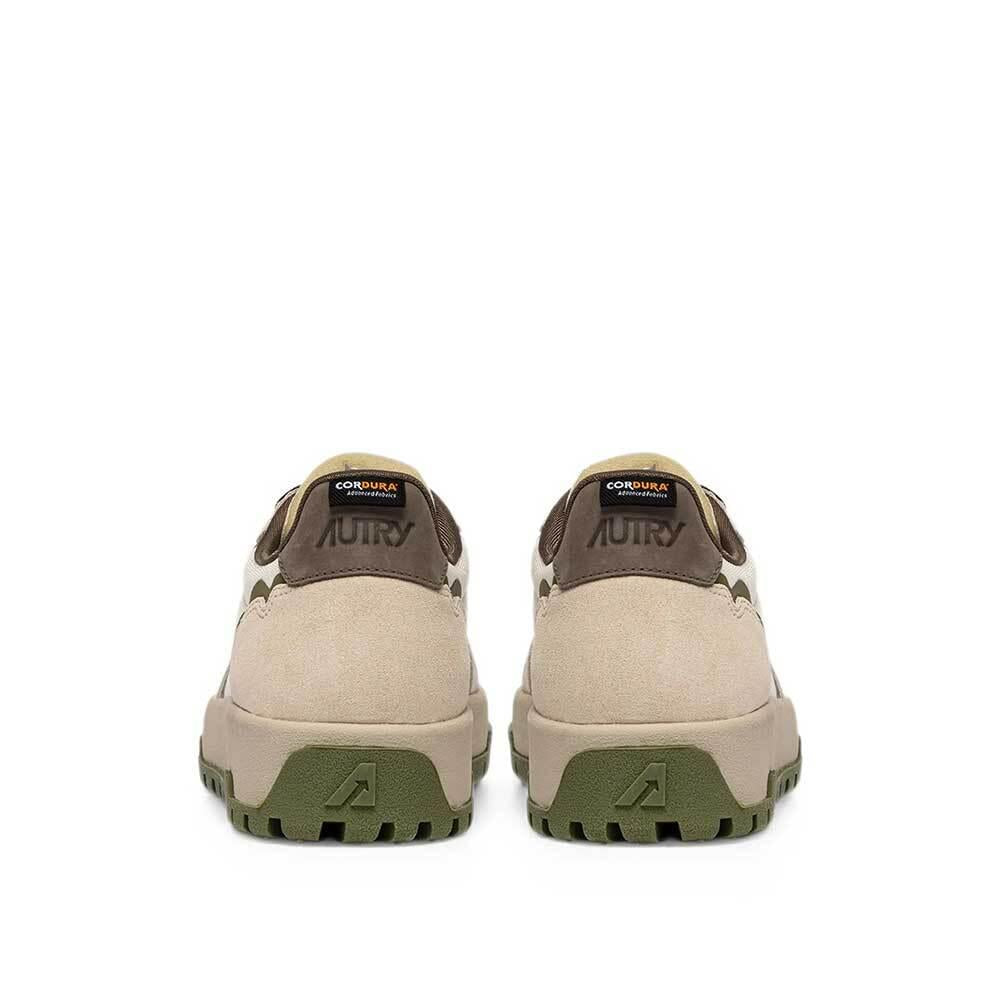 AUTRY Wildface Low Suede Men's Sneakers