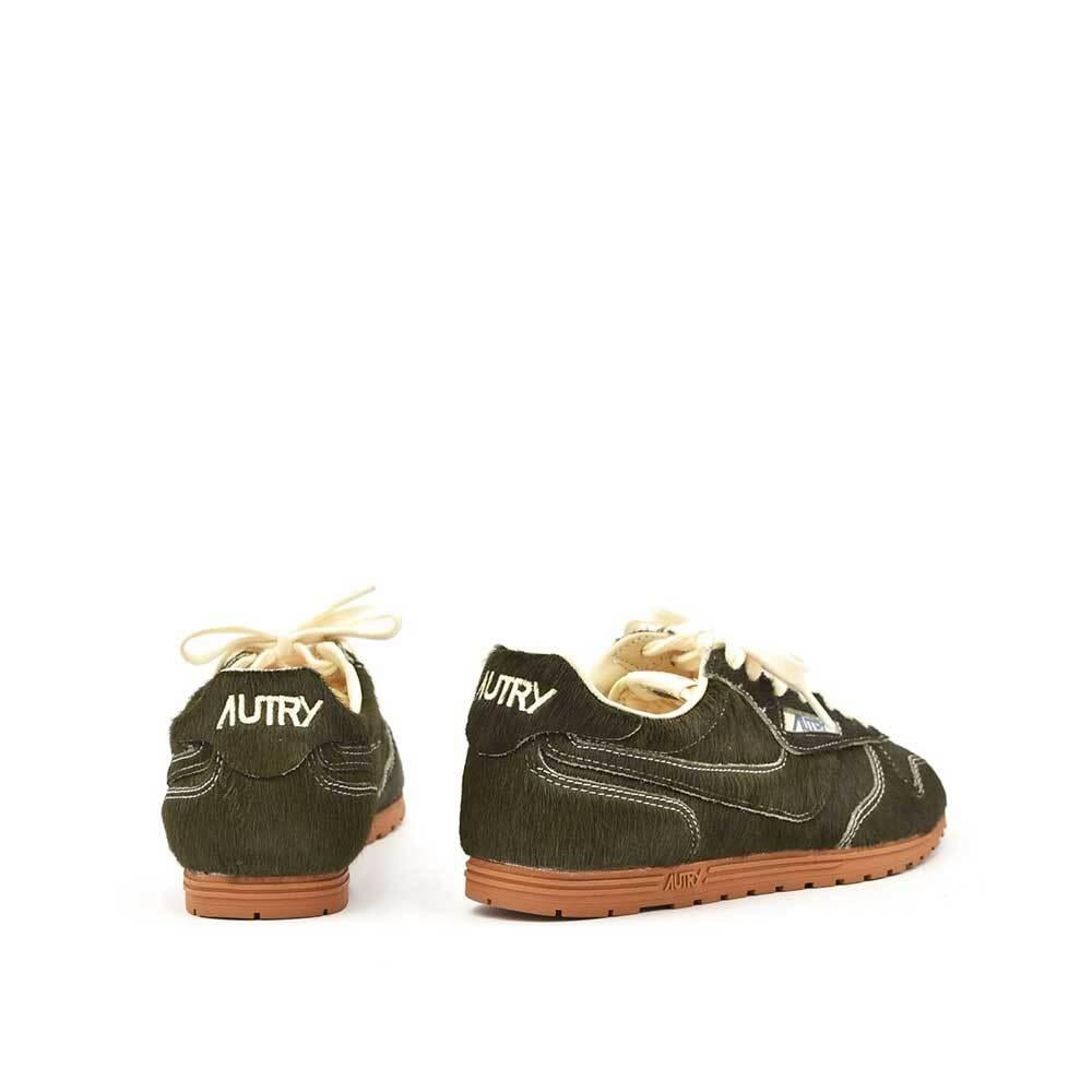 AUTRY Windspin Pony Skin Low Top Sneakers Women
