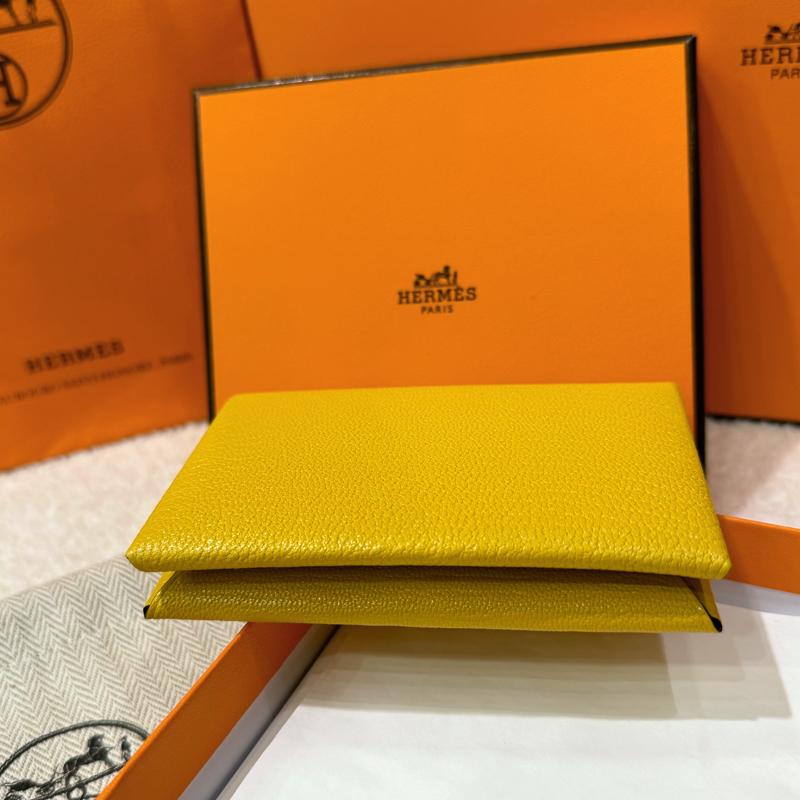 HERMES Goat Skin Palladium Calvi Verso Sun Blue Card Holder