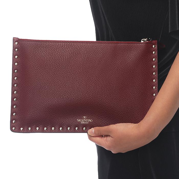 VALENTINO Rockstud Leather Clutch Bag Unisex C52