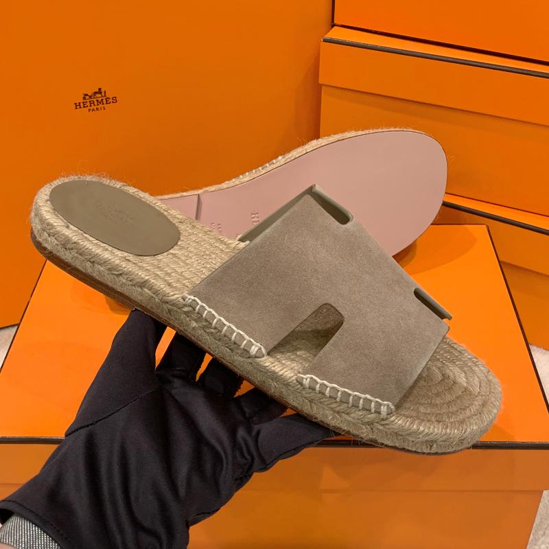 HERMES Men’s Goatskin Antigua Espadrille Slippers Brown