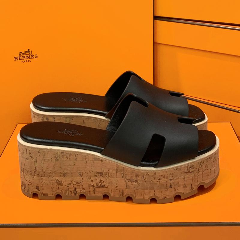 HERMES Women’s Wedge Eze 30 Sandals Calfskin Suede Black