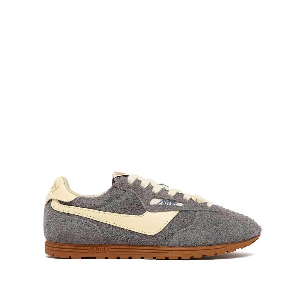AUTRY Women’s Windspin Suede Low-Top Sneakers