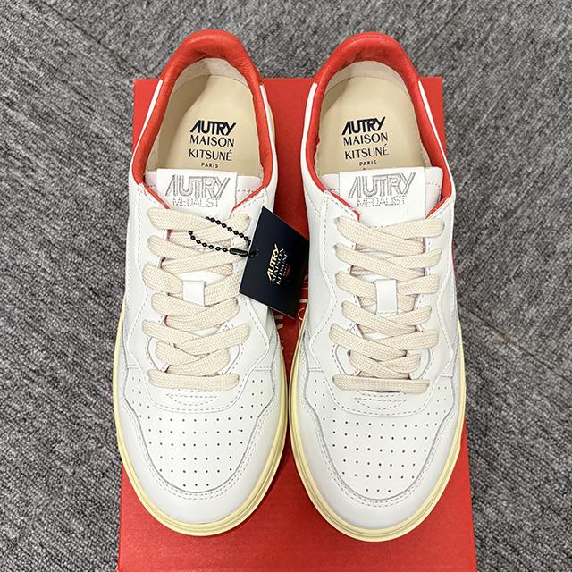 AUTRY Men’s Medalist Leather Low-Top Sneakers White/Red AULMMK02
