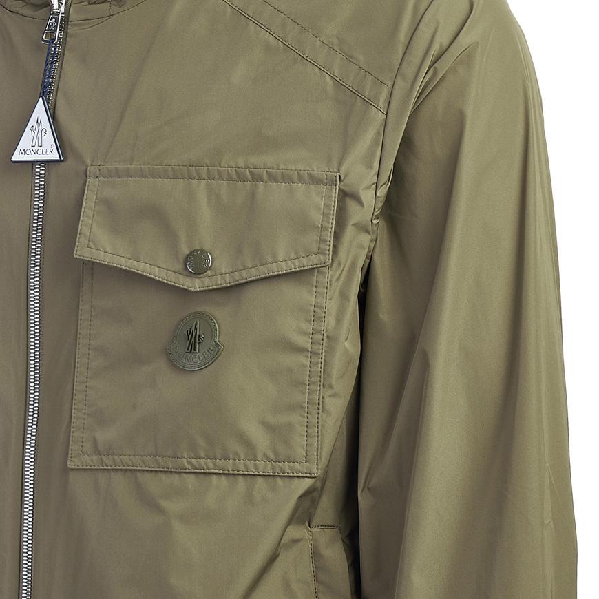 Moncler mens Fuyu windbreaker jacket 1A00195 549MF 82E