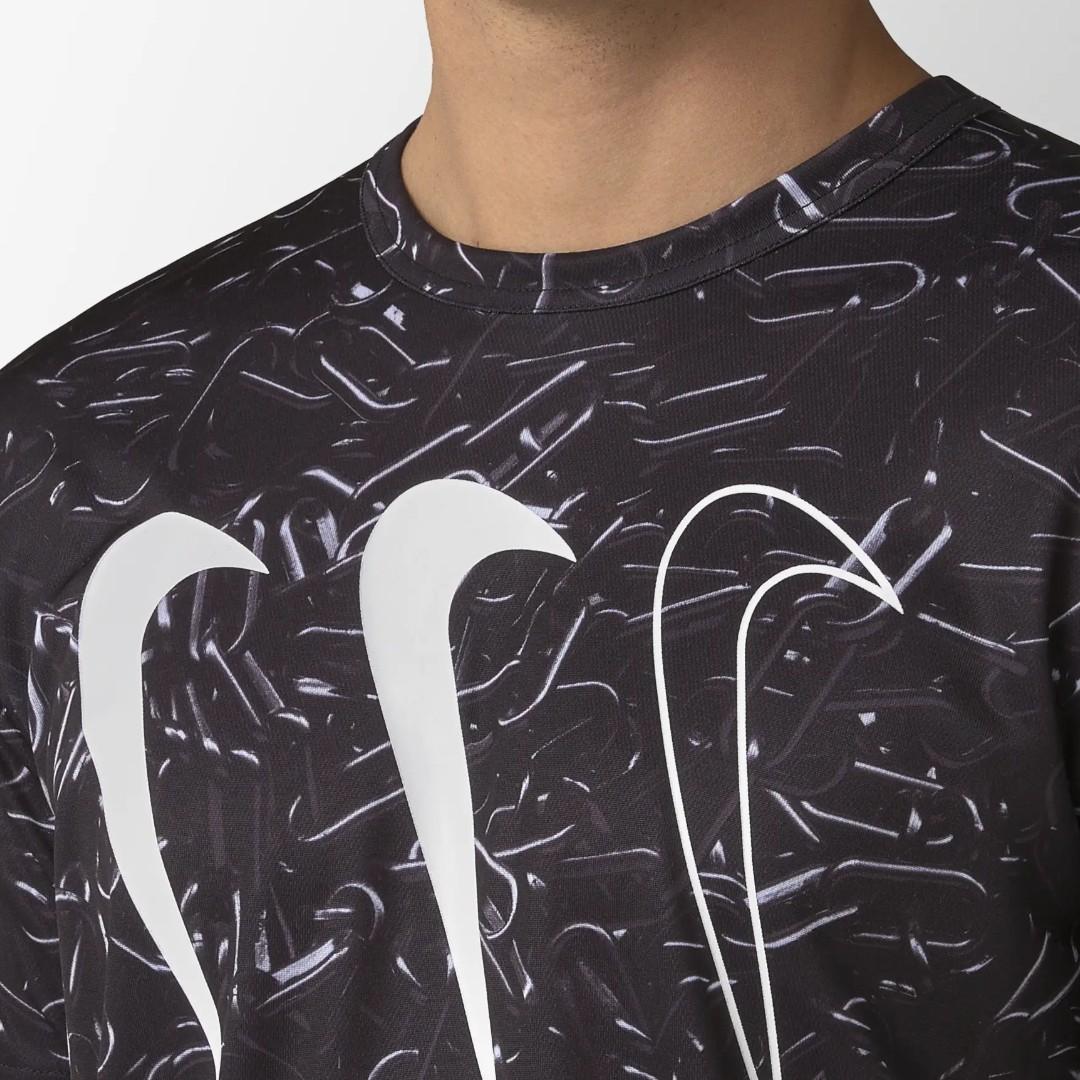 Comme des Garcons Swoosh Collab Sports Short Sleeve T-Shirt GM2442B035