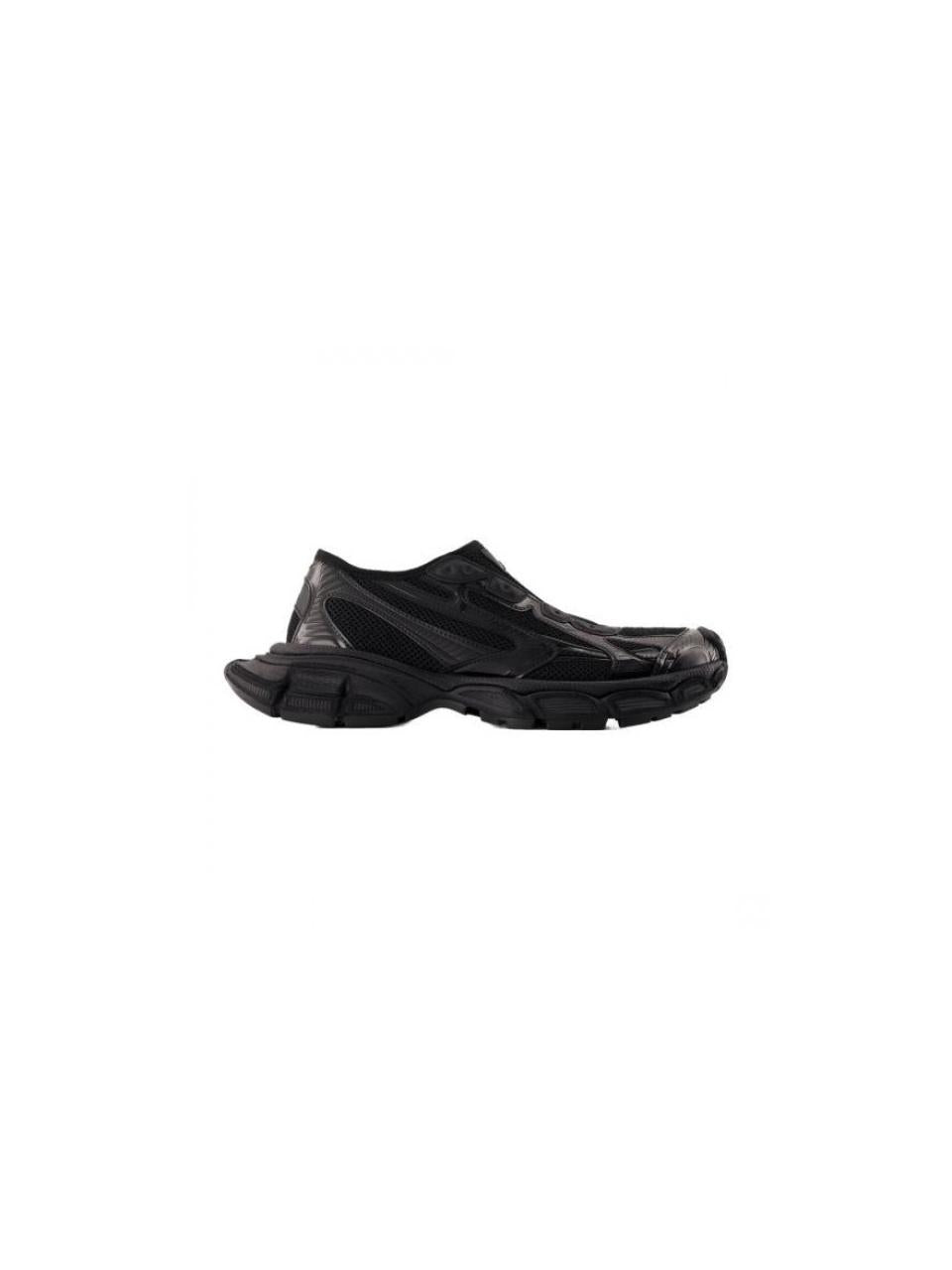 BALENCIAGA 3XL Slip-On Low Top Sneakers Black
