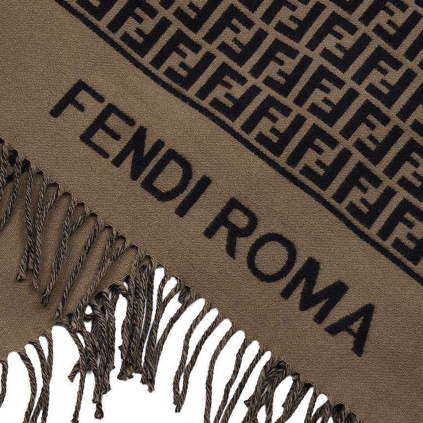 FENDI Women’s Wool Cashmere Poncho Black