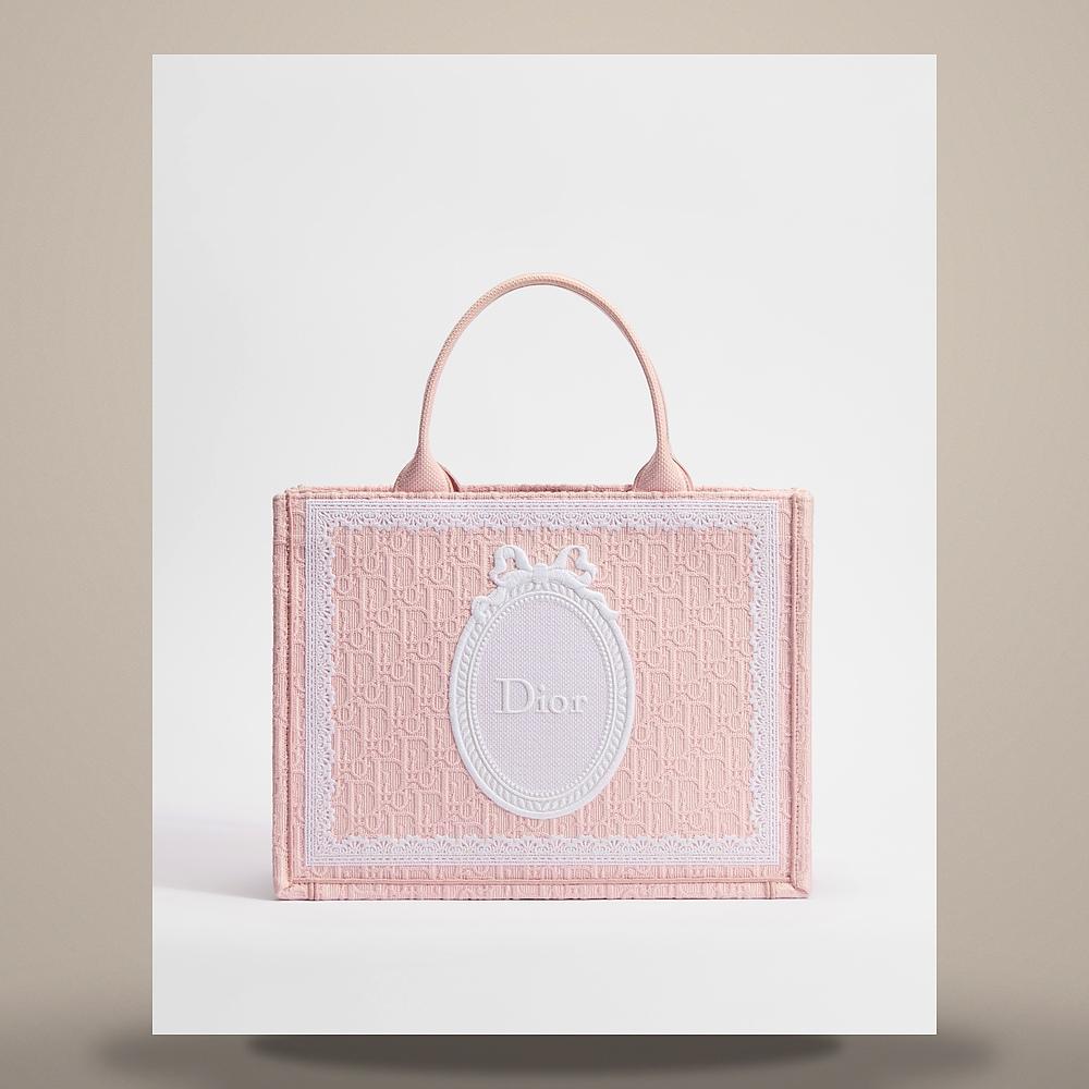 DIOR Dioramour Book Tote Strap Bag Medium Supple Pink Oblique Emb M1354PEHS M19I