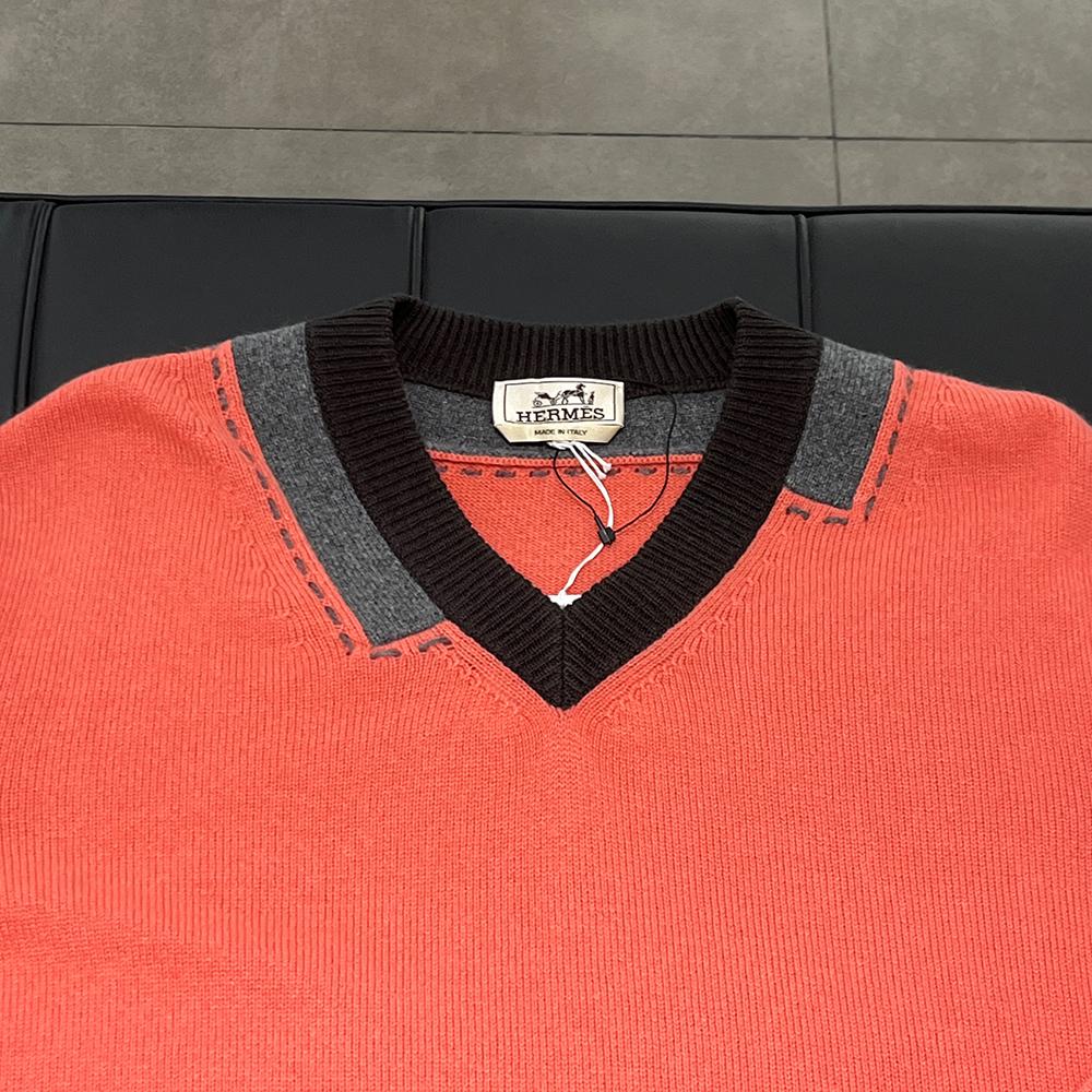 HERMES Beige Cashmere Colorblock Collared V-Neck Knit Sweater