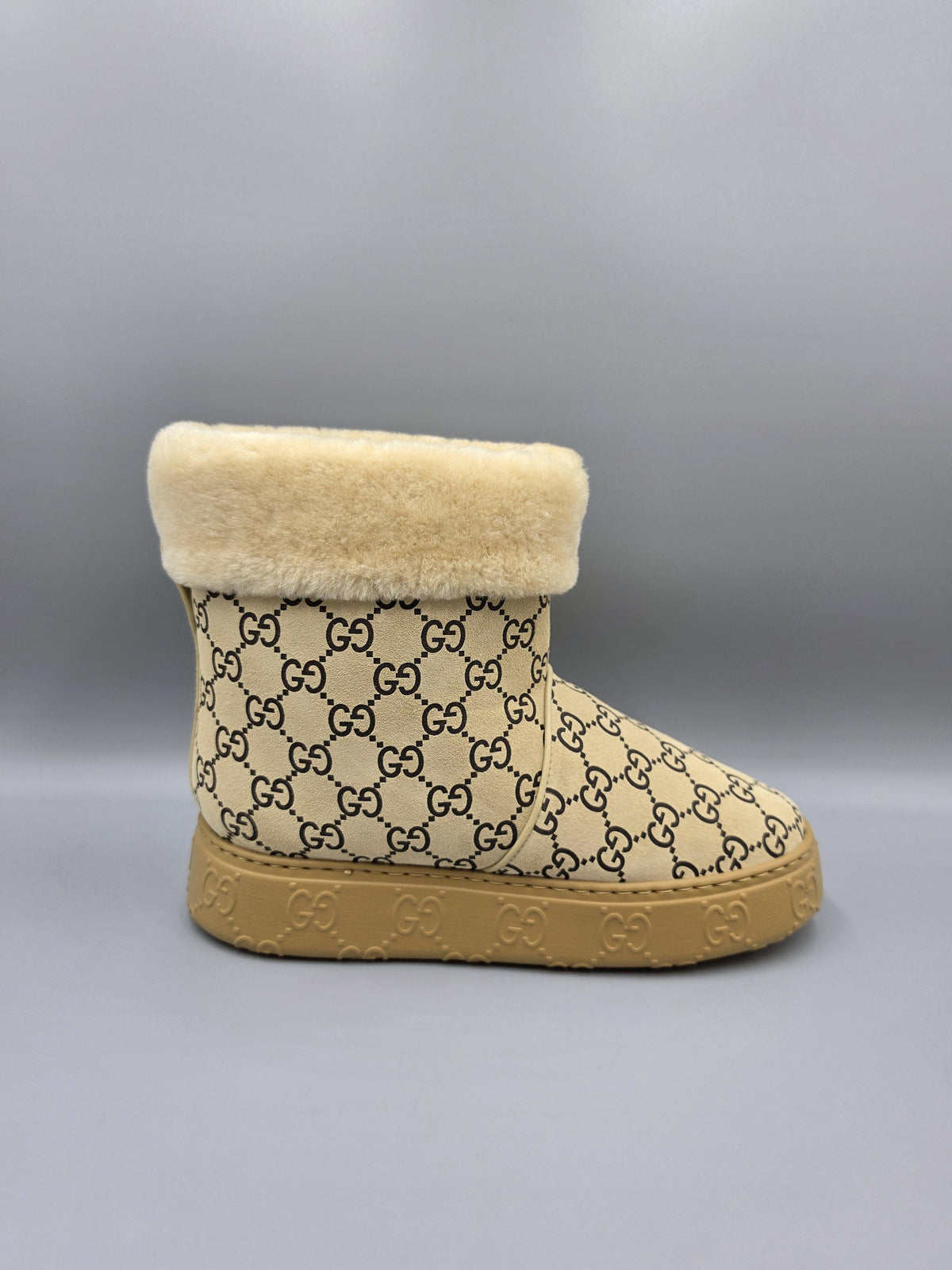 GUCCI Women’s Merino Wool Beige Long Boots 857912