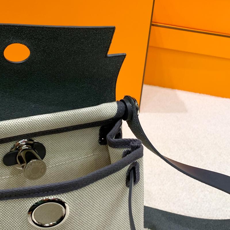 HERMES Herbag 20 Mini Military Canvas Cowhide Gray Crossbody Bag