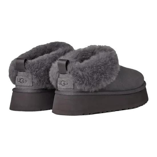 Ugg Classic Shearling-Lined Suede Ankle Boots 1171393 OBS DOM