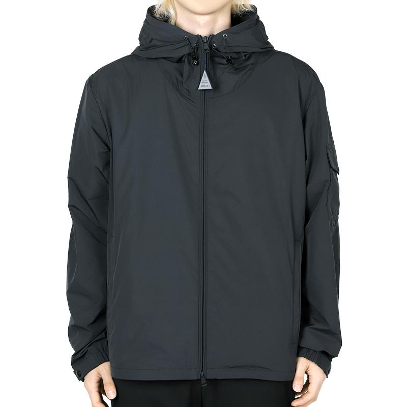 Moncler SASSIERE Hooded Jacket Black Men’s 1A00120 59876 999