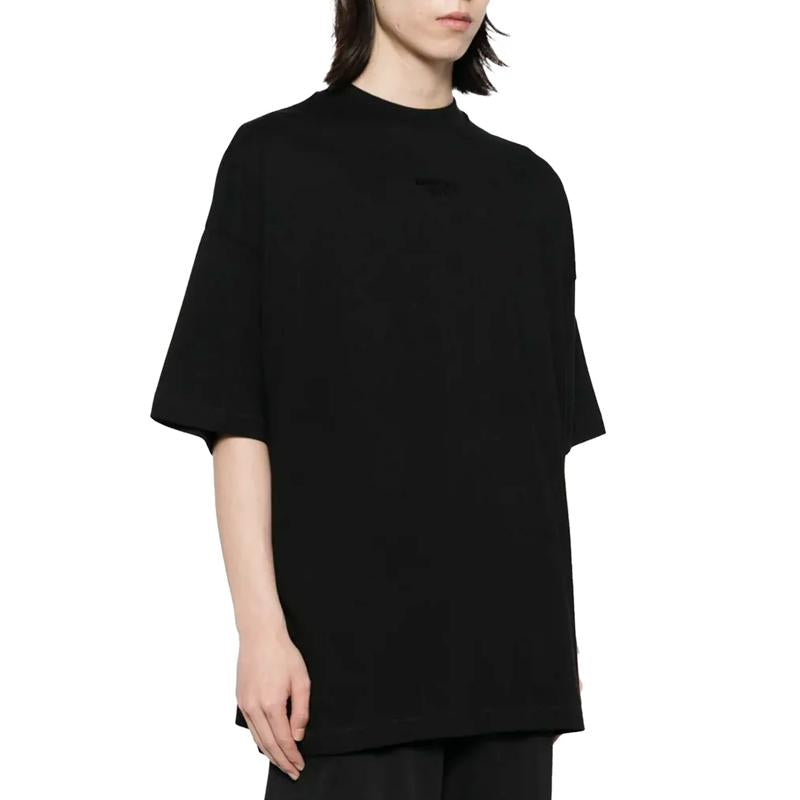 Fear of God Essentials Small Logo T-Shirt Unisex