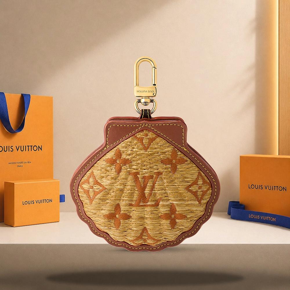 Louis Vuitton LV Shell Raffia Bag Charm Beige Keyring M03932